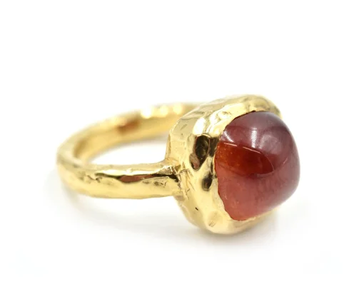 Cabochon Red Tourmaline 14k Yellow Gold Hammered Ring