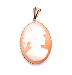 Cameo 14k Yellow Gold Pendant