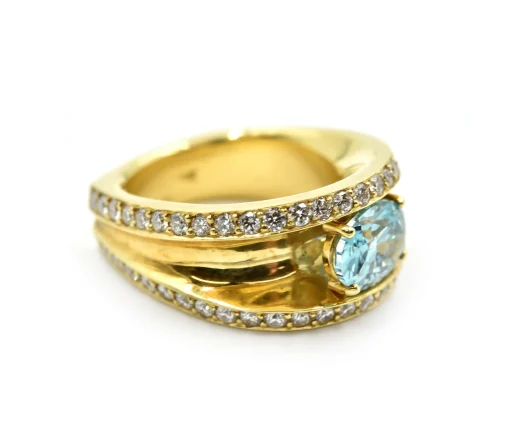2.01 Carat Irradiated Oval Diamond with Accent Diamonds 18k Yellow Gold Ring