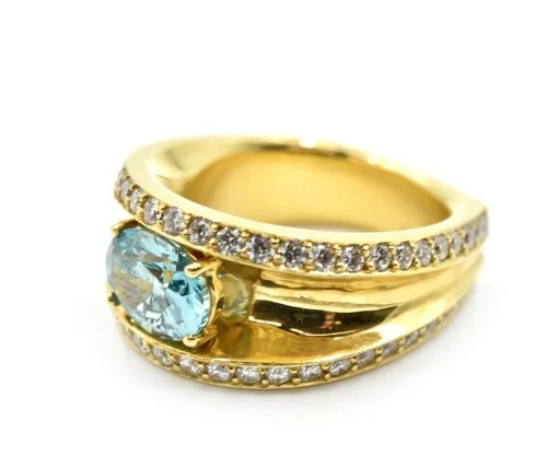 2.01 Carat Irradiated Oval Diamond with Accent Diamonds 18k Yellow Gold Ring