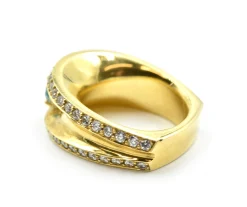 2.01 Carat Irradiated Oval Diamond with Accent Diamonds 18k Yellow Gold Ring