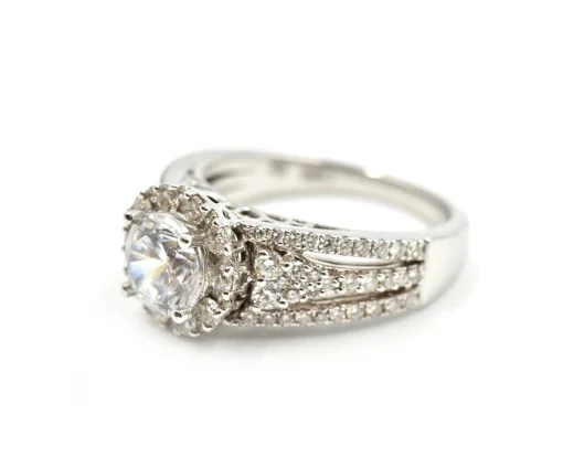 0.83 Carats Diamond & Cubic Zirconia Gregg Ruth 18k White Gold Semi-Mount Ring