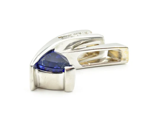Diamond and 2.50 Carat Tanzanite Pendant 18k White Gold