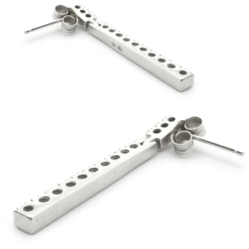 Diamond 18k White Gold Drop Earrings