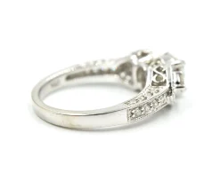 14k White Gold and 0.91ct European Diamond Ring Size 6