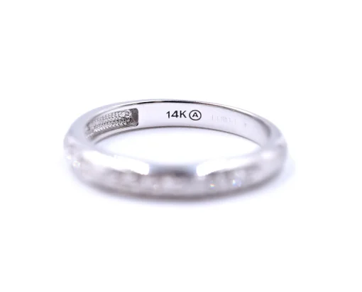 14k White Gold .24cttw Diamond Band
