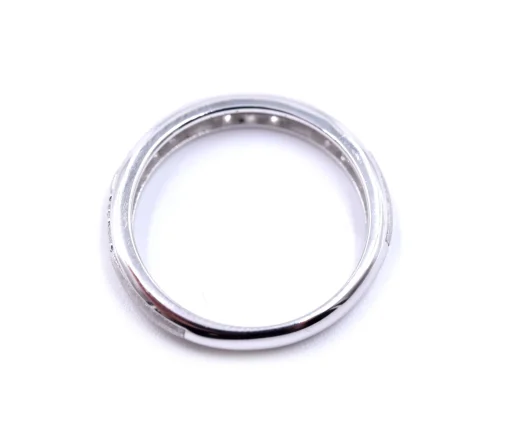 14k White Gold .24cttw Diamond Band