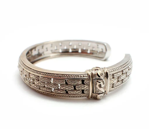 18k White Gold Judith Ripka Diamond Hinged Bangle Bracelet