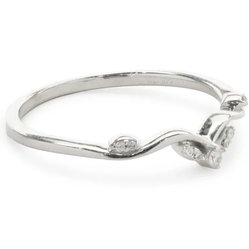 14 Karat White Gold Diamond Floral Crown Band