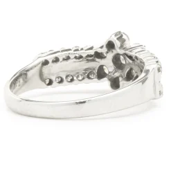 14 Karat White Gold Diamond Floral Cluster Ring