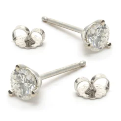 14 Karat White Gold Diamond Stud Earrings