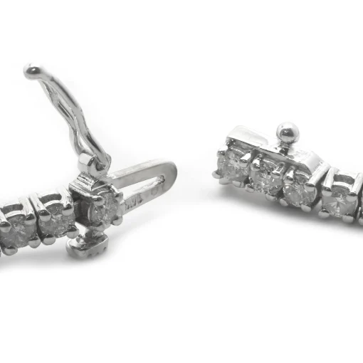 14 Karat White Gold Diamond Tennis Bracelet