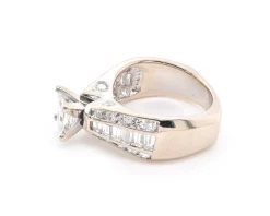 14 Karat White Gold Diamond Engagement Ring