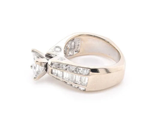 14 Karat White Gold Diamond Engagement Ring