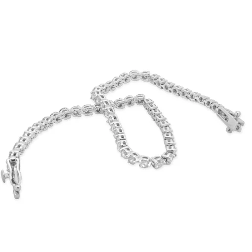 14 Karat White Gold Diamond Tennis Bracelet