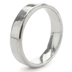 18 Karat White Gold 4MM Band