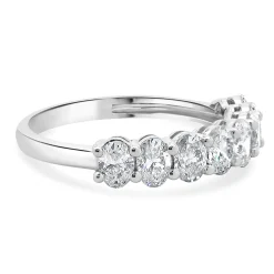 18 Karat White Gold Oval Diamond Band