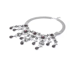 18 Karat White Gold Pink Sapphire and Diamond Necklace