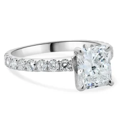 18 Karat White Gold Radiant Cut Diamond Engagement Ring