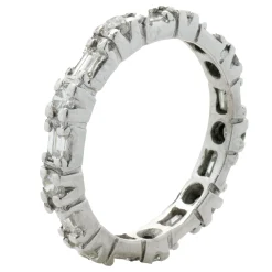 18 Karat White Gold Round and Baguette Diamond Band