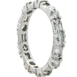 18 Karat White Gold Round and Baguette Diamond Band