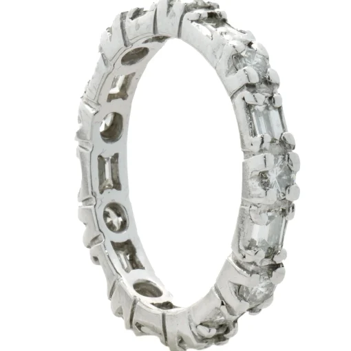 18 Karat White Gold Round and Baguette Diamond Band