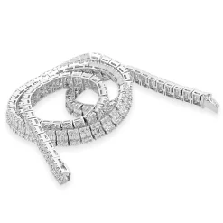 18 Karat White Gold Round and Baguette Cut Diamond Collar Necklace