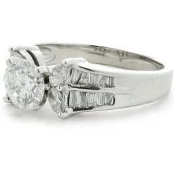 14 Karat White Gold Round Brilliant Cut Diamond Engagement Ring