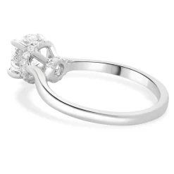 14 Karat White Gold Round Brilliant Cut Diamond Engagement Ring