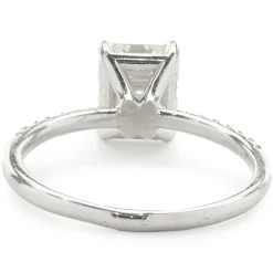 14 Karat White Gold Round Brilliant Cut Diamond Engagement Ring