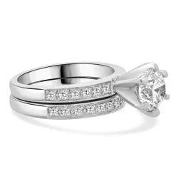 14 Karat White Gold Round Brilliant Cut Diamond Engagement Ring