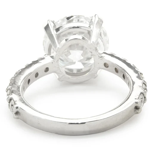 14 Karat White Gold Round Brilliant Cut Diamond Engagement Ring