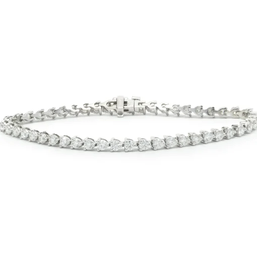 14 Karat White Gold Three Prong Diamond Tennis Bracelet