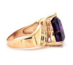 10 Karat Yellow Gold Amethyst Ring