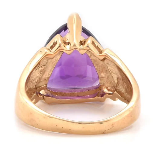 10 Karat Yellow Gold Amethyst Ring