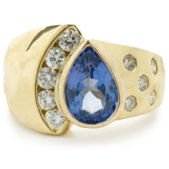 18 Karat Yellow Gold Bezel Set Tanzanite and Diamond Geometric Ring