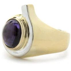 18 Karat Yellow Gold Cabochon Amethyst Ring