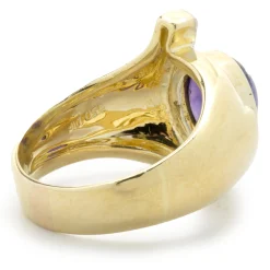 18 Karat Yellow Gold Cabochon Amethyst Ring