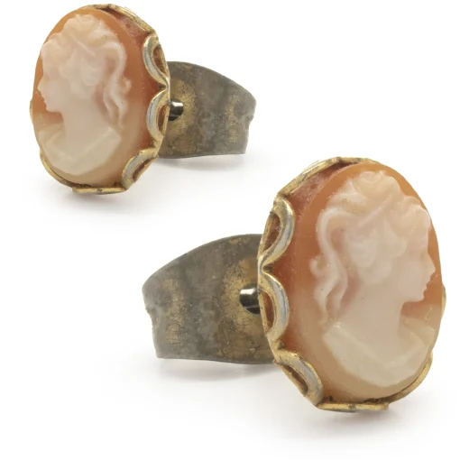 14 Karat Yellow Gold Cameo Stud Earrings