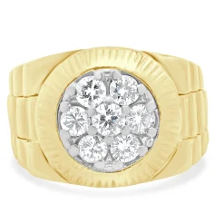 18 Karat Yellow Gold Diamond Cluster Ring