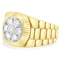 18 Karat Yellow Gold Diamond Cluster Ring