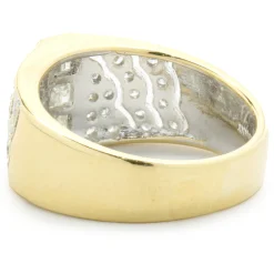 18 Karat Yellow Gold Diamond Cigar Band