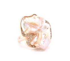 9 Karat Yellow Gold Free Form Mother of Pearl and Diamond Ring