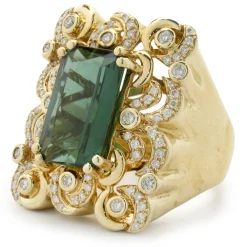 18 Karat Yellow Gold Ornate Green Tourmaline and Diamond Rectangular Cocktail Ring
