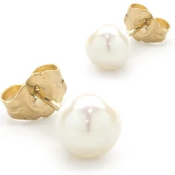 14 Karat Yellow Gold Pearl Stud Earrings