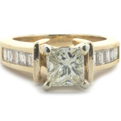 14 Karat Yellow Gold Princess Cut Diamond Engagement Ring