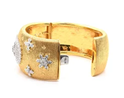 18 Karat Yellow Gold Wide Vintage Diamond Snowflake Cuff Bracelet