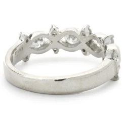 Kwiat 18 Karat White Gold Diamond Floral Band