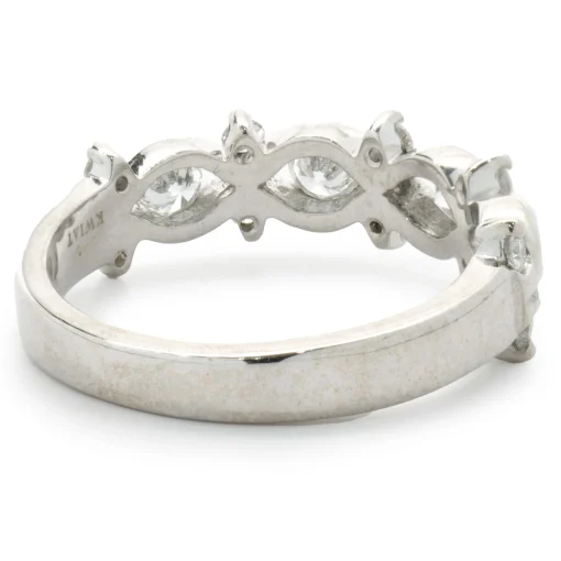 Kwiat 18 Karat White Gold Diamond Floral Band