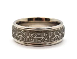 Mens 8mm Titanium with Laser Design Wedding Band Ring Size 9.5